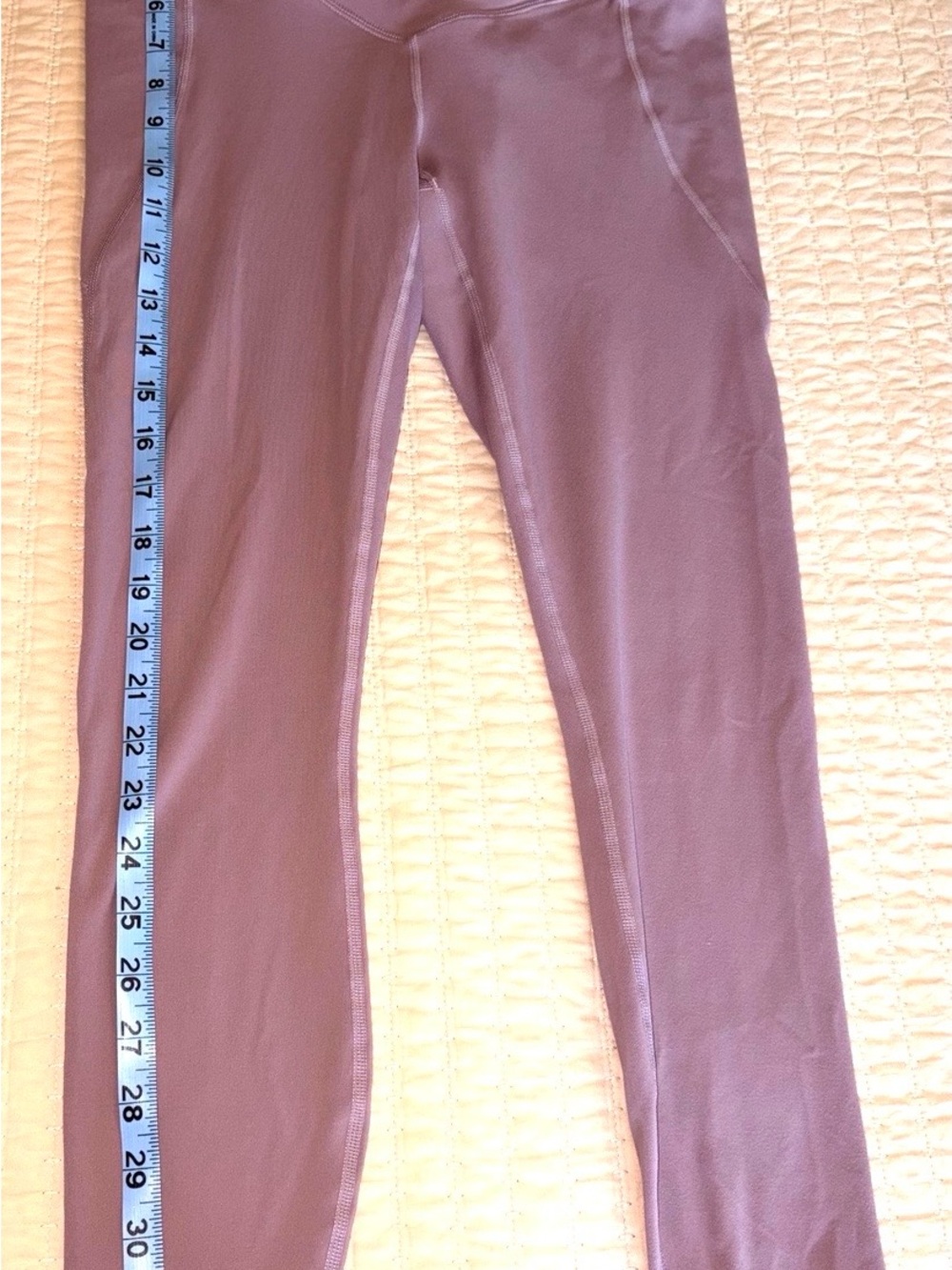 Fabletics High-Waist Mauve Leggings with Side Pockets - Picture 5 of 6